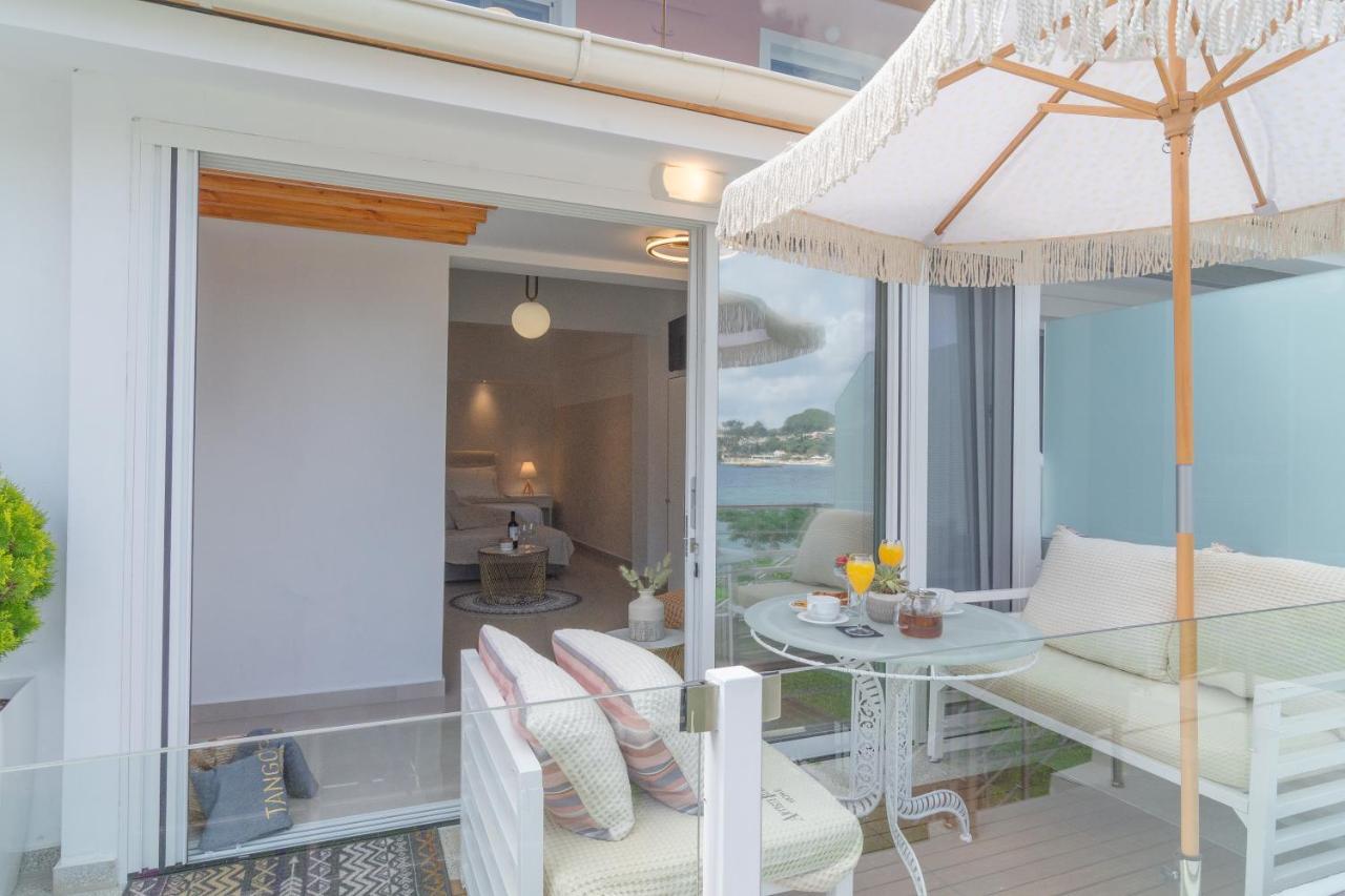 Tango Apartment On The Beach Палеокастрица Экстерьер фото